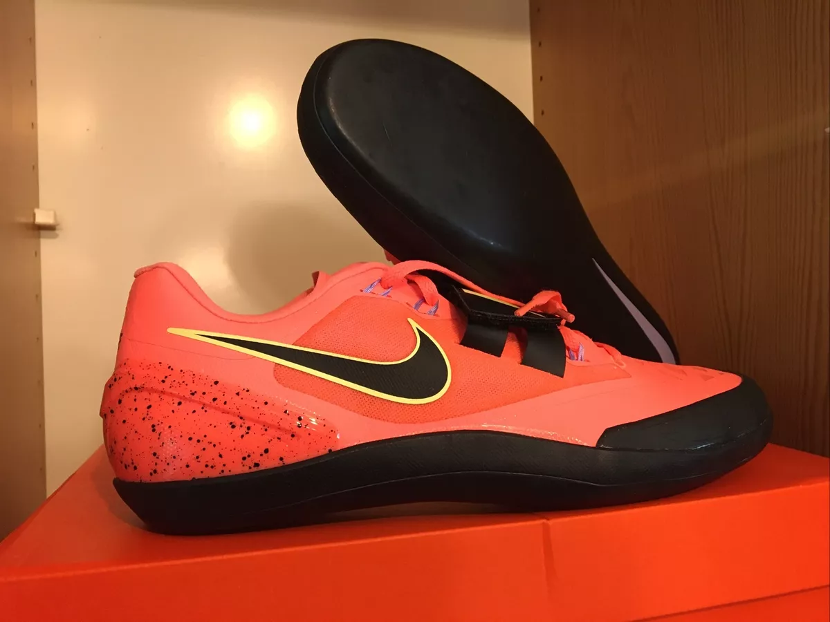 Nike throwing shoes womens hotsell