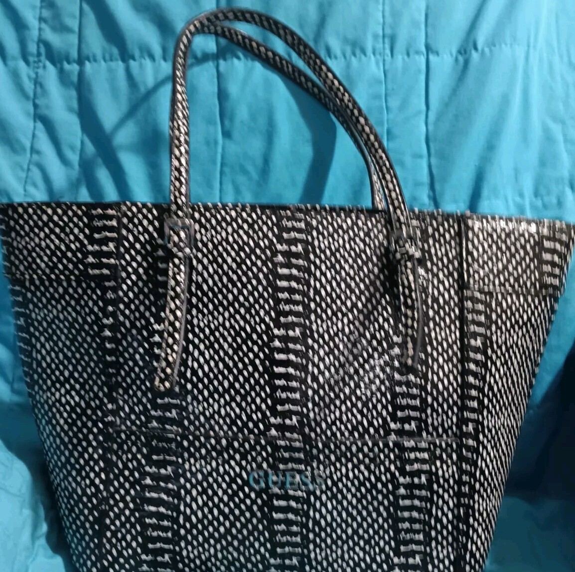 Guess Hand Bag - NEW