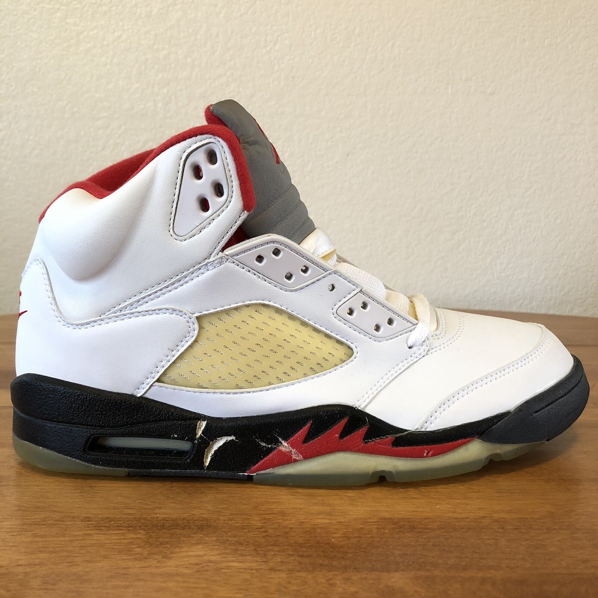 s-l1200.jpg s-l1200.jpg