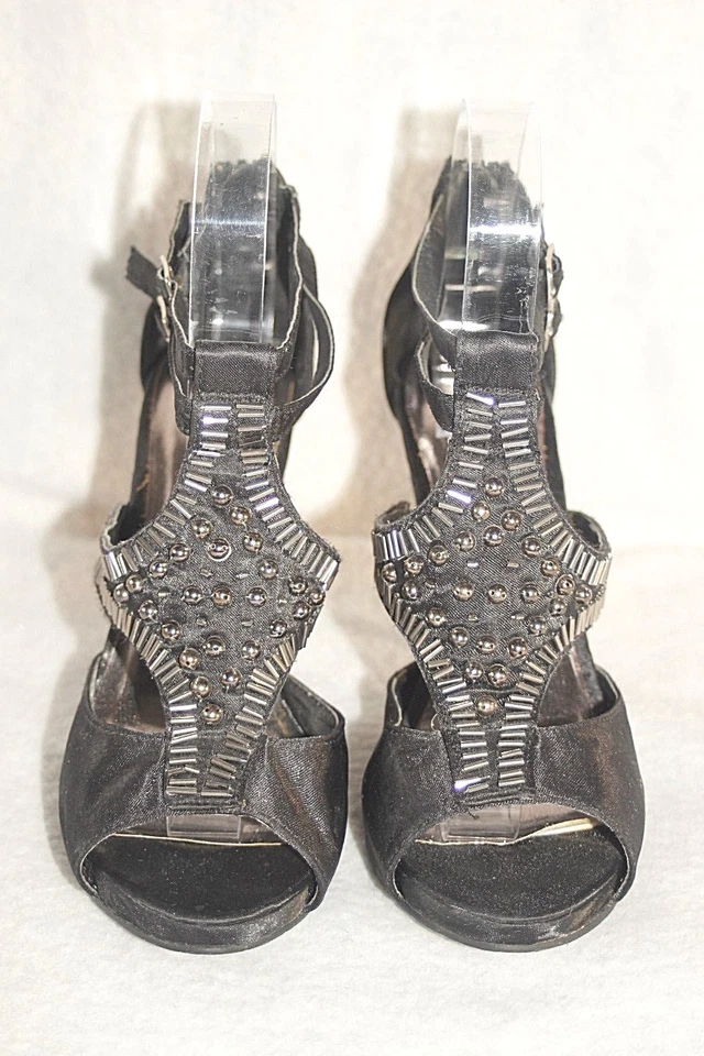 LILIANA  Heels Sandals Shoes T-Strap Open Toe Black Satin & Emb. Sz 6.5 * VG - Image 2 of 4