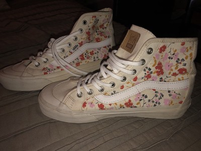 ladies vans size 7