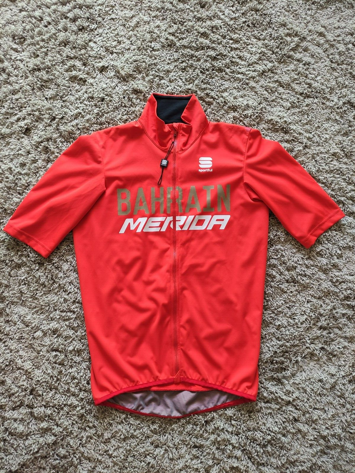 Picture 4 of 18