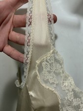 Vtg GREENCO MAID Ivory Long Women  s Slip 100 Nylon Lace Pinup 36 M L