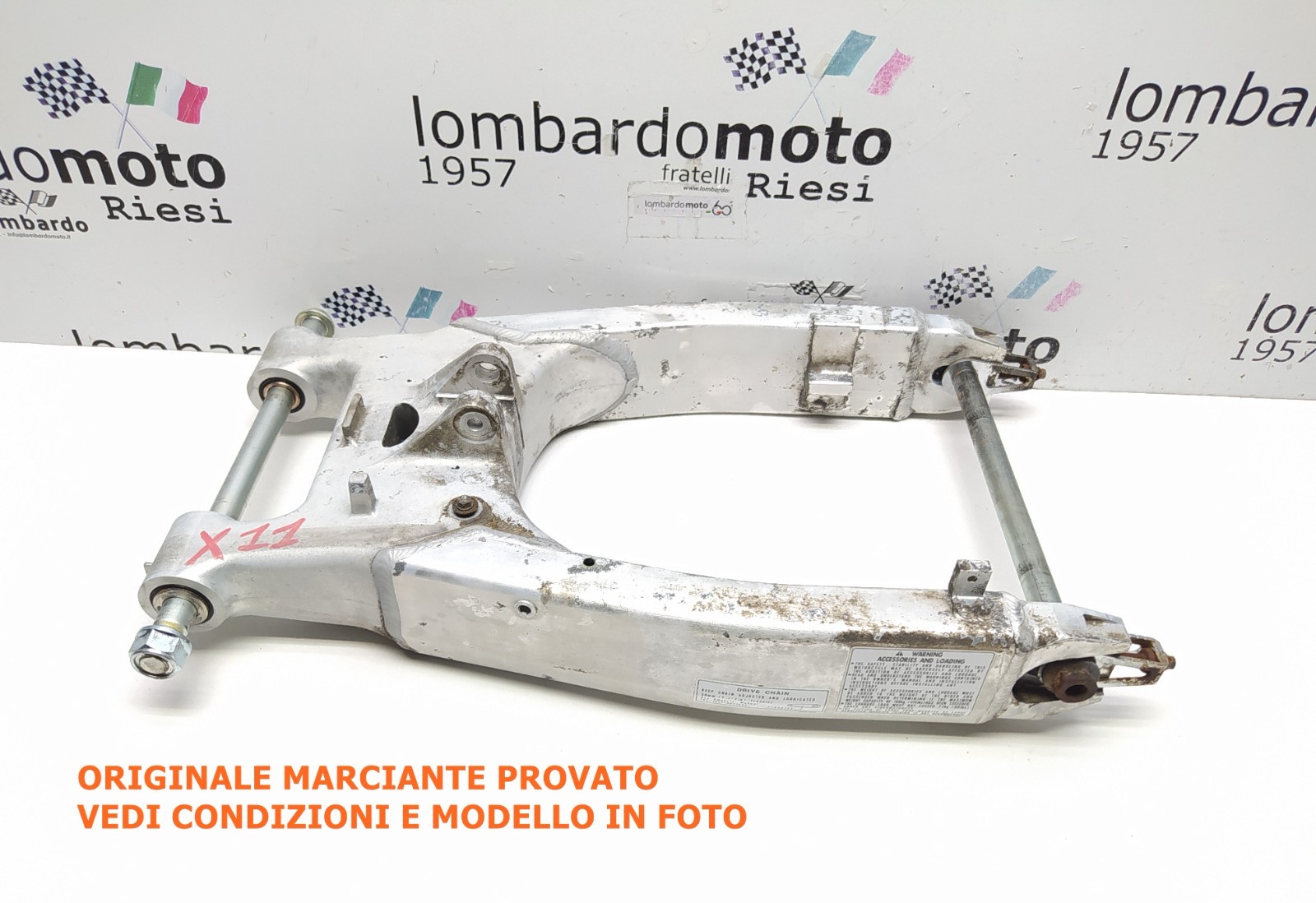FORCELLONE ruota POSTERIORE originale Honda X 11 eleven CB 1100 SF SC42E