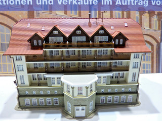 Schwarzwaldklinik von Vollmer 85/50