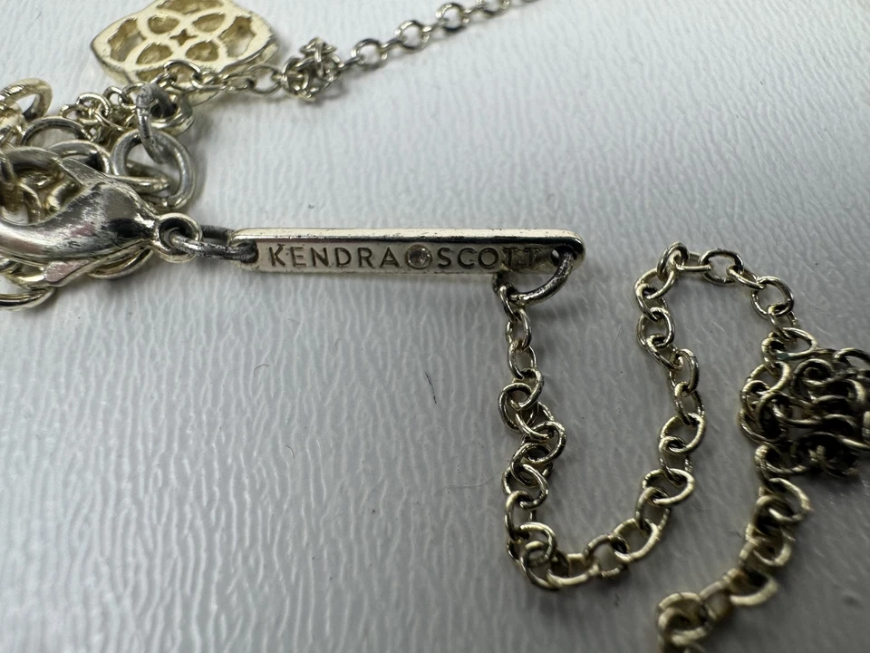 Ожерелье Kendra Scott граненая подвеска серебристое регулируемая цепочка женское 18 - Изображение 4 из 4