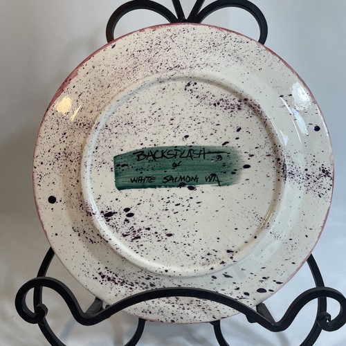 Julie Ueland Backsplash Keramik 10" Essteller 1998. Obst Design burgunderrot rosa - Bild 2 von 6