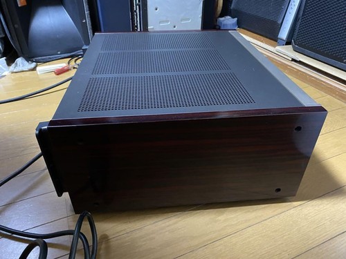 Accuphase P-500L Integrated Power Amplifier Amp for Audio Sound Free shipping - Picture 5 of 9