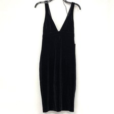 NWT Express Black Crushed Velvet Low Neckline Dress Women’s Sz 2