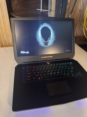 Alienware 15 R2 15in i7-6700HQ 16GB ram 128GB SSD+1TB HDD GTX 970M Win10