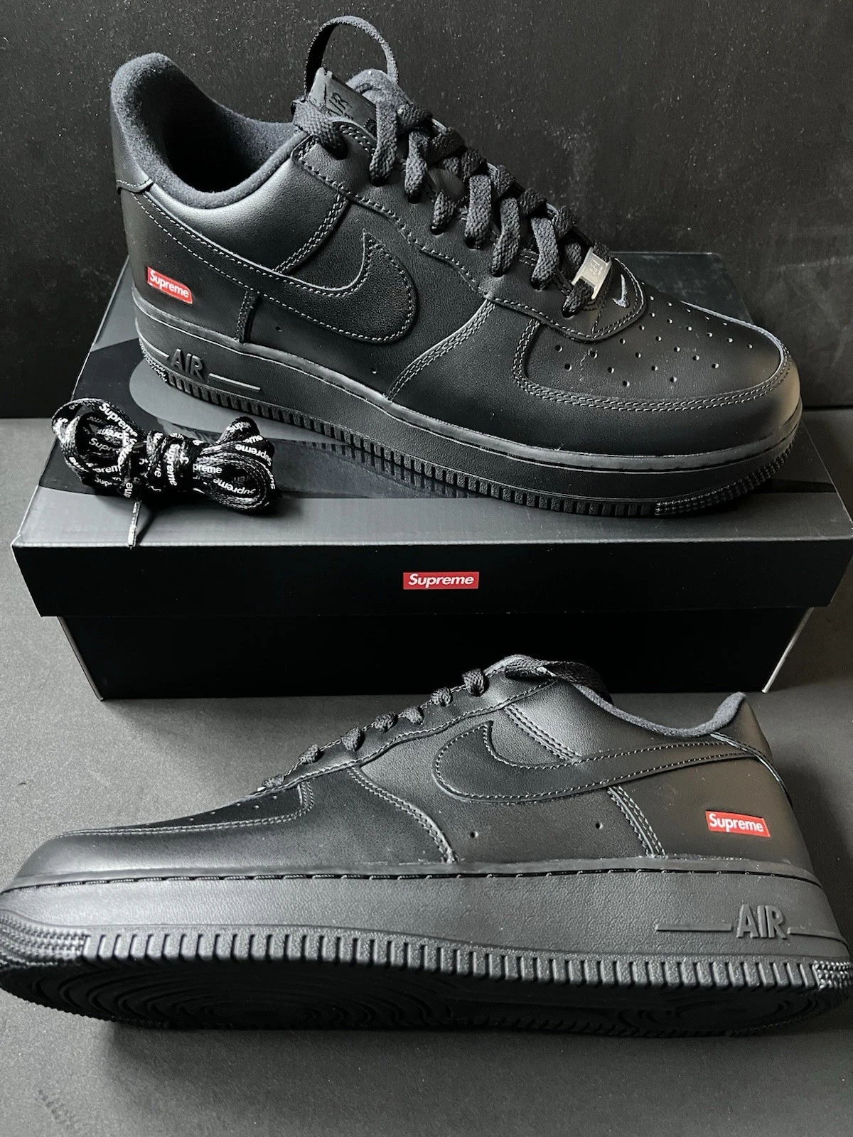 Nike x Supreme Air Force 1 (AF1) Triple Noir   UK 10 US 11   Livraison Rapide ✅