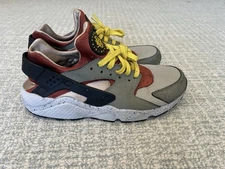 Nike Air Huarache Run Premium Spruce Fog/Black-Bright Citron Mens SZ: 11.5 Shoes
