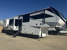 2026 Grand Design Solitude 390RK