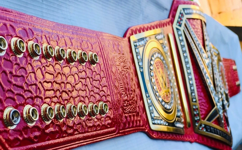 UNIVERSAL CHAMPIONSHIP WRESTLING REPLICA TITLE BELT ADULT SIZE RED 2MM BRASS - Image 2 of 4