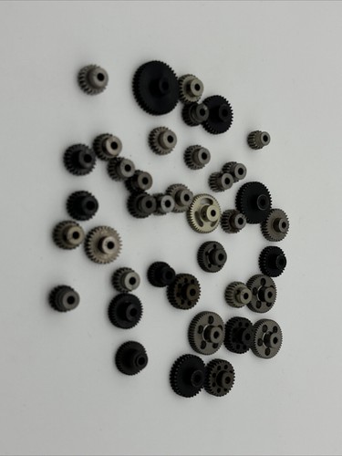 Lot Of 48 & 64 Pitch Radio Control Car Pinion Team Associated TLR Xray