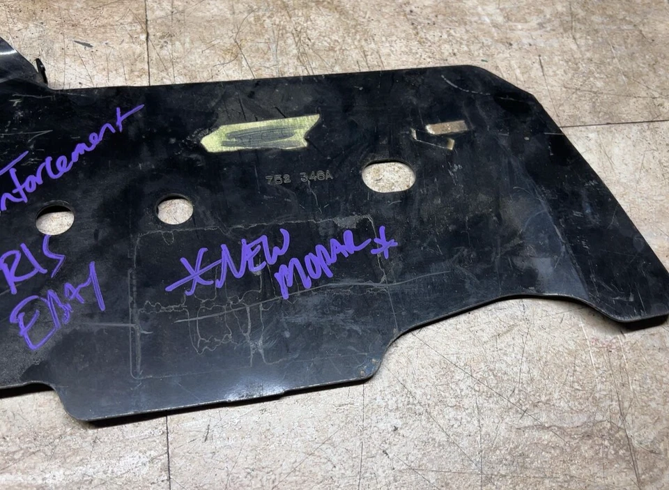 99-04 300M CONCORDE INTREPID Guardabarros delantero derecho Panel de refuerzo de riel lateral Foto 4 de 4