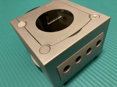 Nintendo Game Cube NTSC-J Silver console with accessories