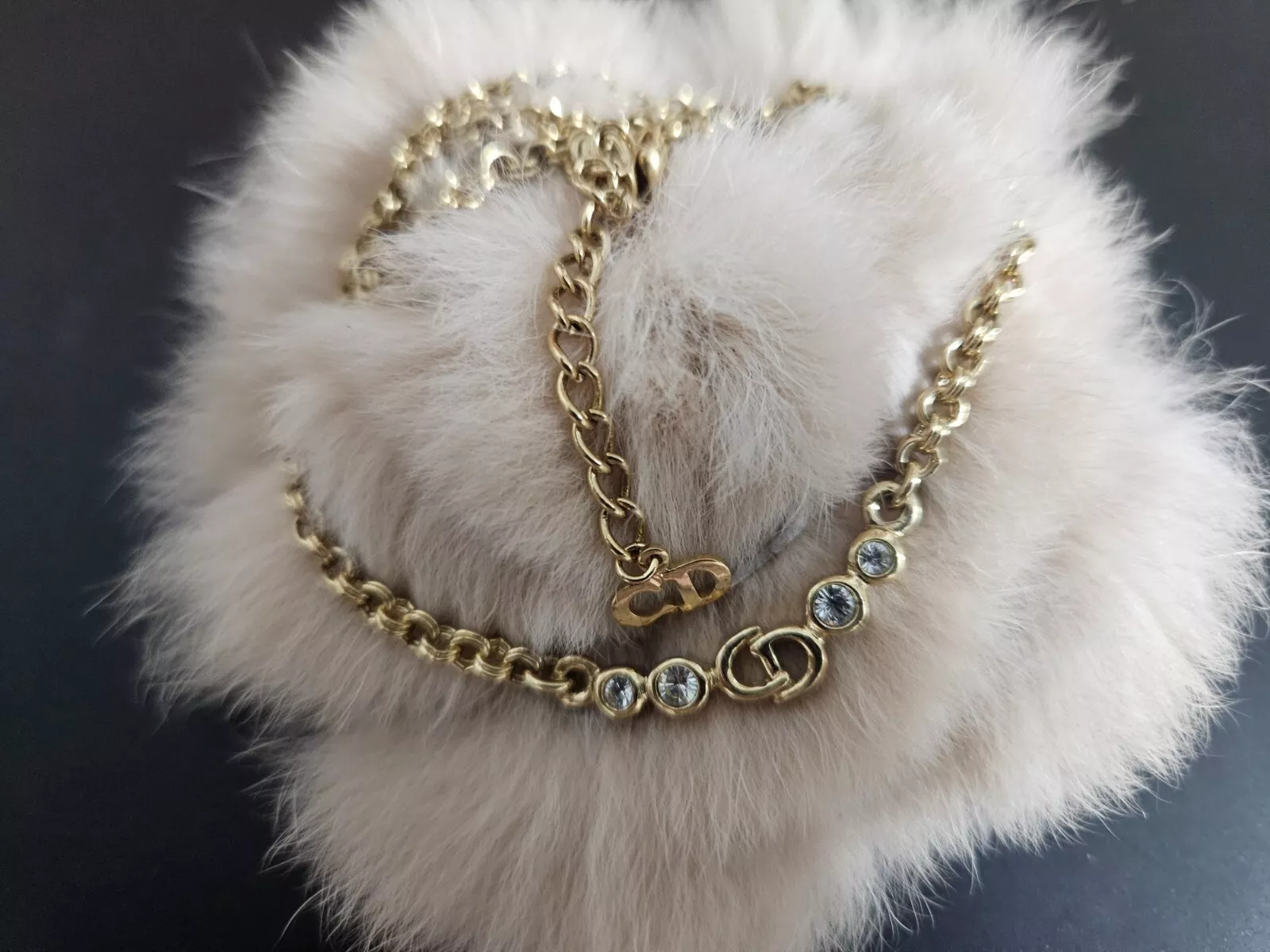 Collier vintage Christian Dior logo CD strass   37 cm + extension 5 cm