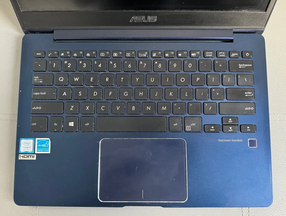 ASUS UX331U - INTEL i5-8520U@1.60GHz - 250GB SSD - 8GB RAM - WINDOWS 11 - Image 4 of 4