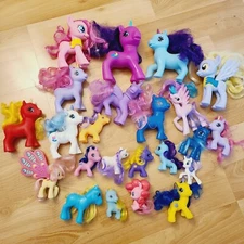 Lot Of 23 Ponies: 6 My Little Ponies And 17 Unbranded Ponies