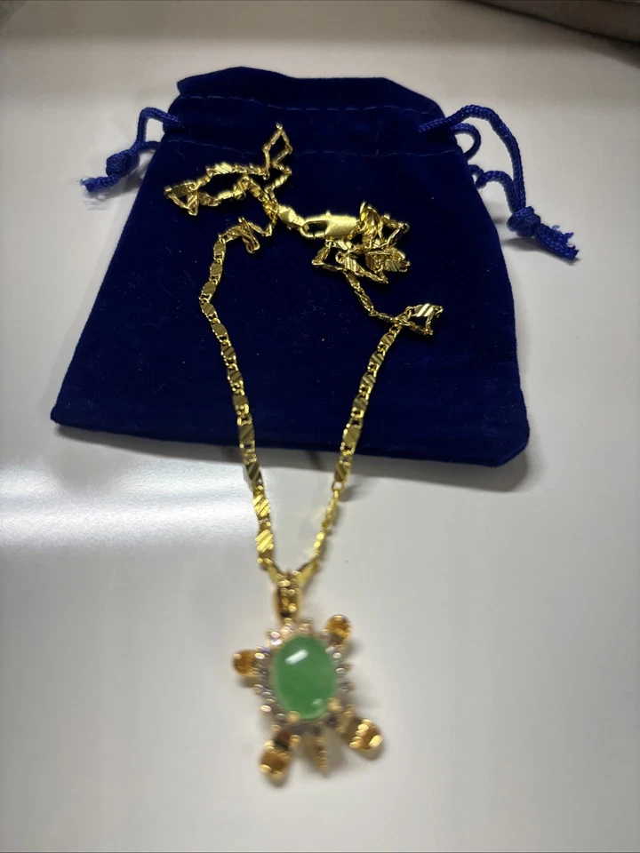 Good Fortune 绿色 h 玉龟 GP 18 kPendant 项链 18 锆石 — 第 2/4 张图片