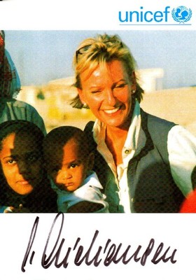 SABINE CHRISTIANSEN - German Journalist & Television Host - Autograph Photo