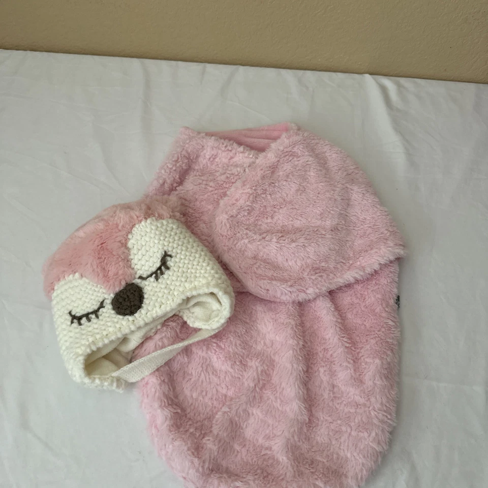 Manta y lindo sombrero Beyond Kids saco swaddler rosa Foto 4 de 4