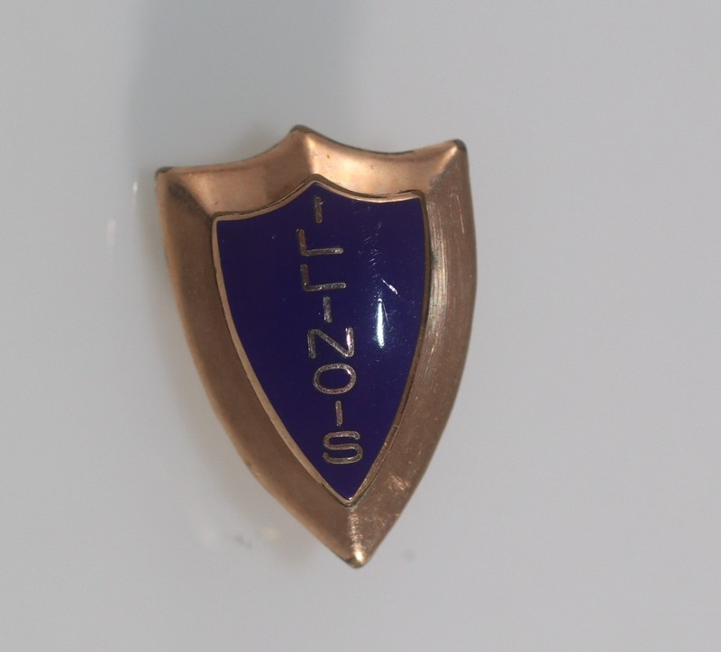 Vintage  lgb illionoise Small pin Gold filled
