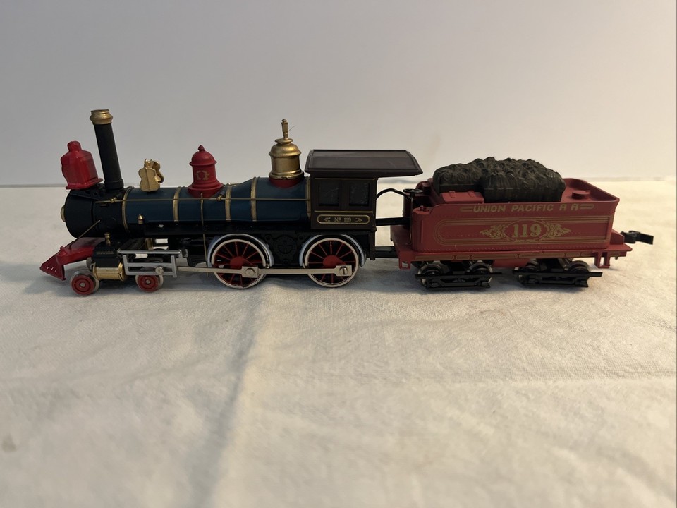 Locomotive à Vapeur Bachmann H0 – Union Pacific 4-4-0 – DCC Avec Son – Neuve