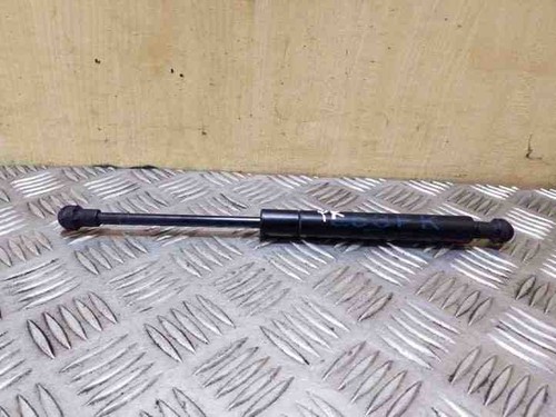 BMW X5 E53 Vordere linke Motorhaubendämpfer 8402551 51238402551 4.40 26124286