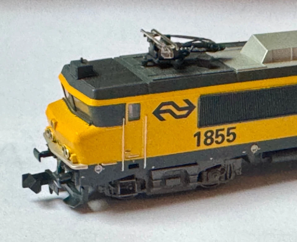 Minitrix 12187 Netherlands NS Class 18 Locomotive 1855, N Scale - Image 3 of 4
