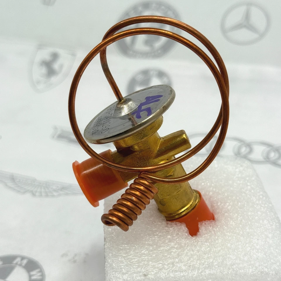 Chevrolet Suburban GPD 1978-1988 válvula de expansión de aire acondicionado delantera 3411260 69919012 Foto 3 de 4