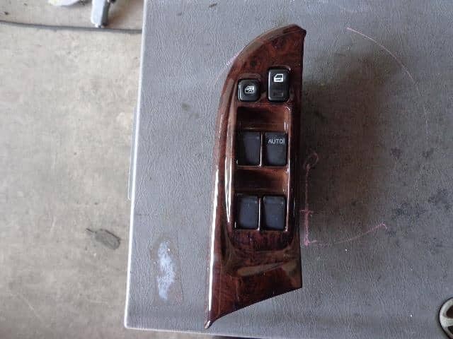 Picture 1 of 3