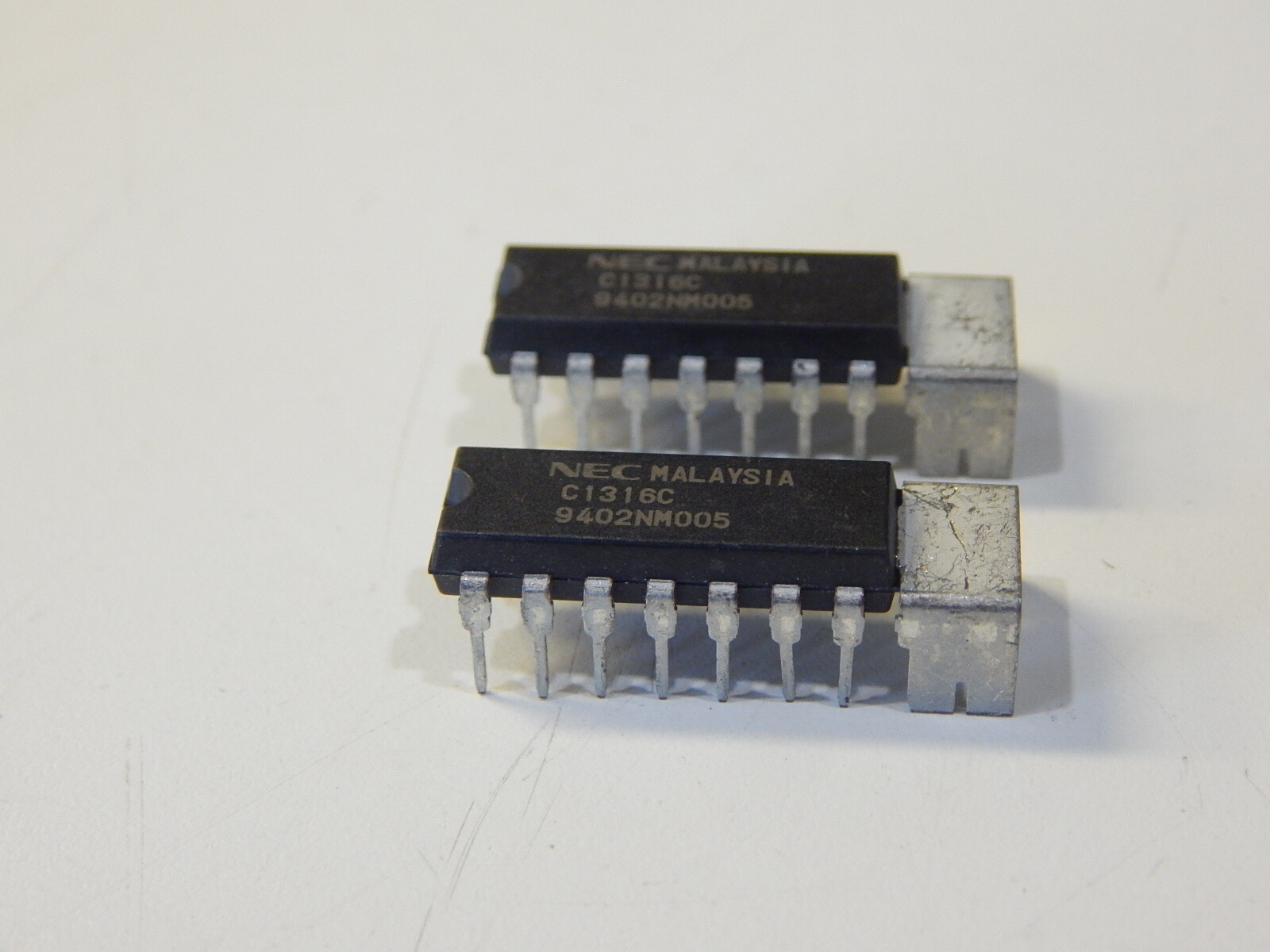 NEC UPC1316C AUDIO AMPLIFIER 2 FUNC BIPOLAR PDIP14 - LOT OF 2 PIECES - FAST SHIP