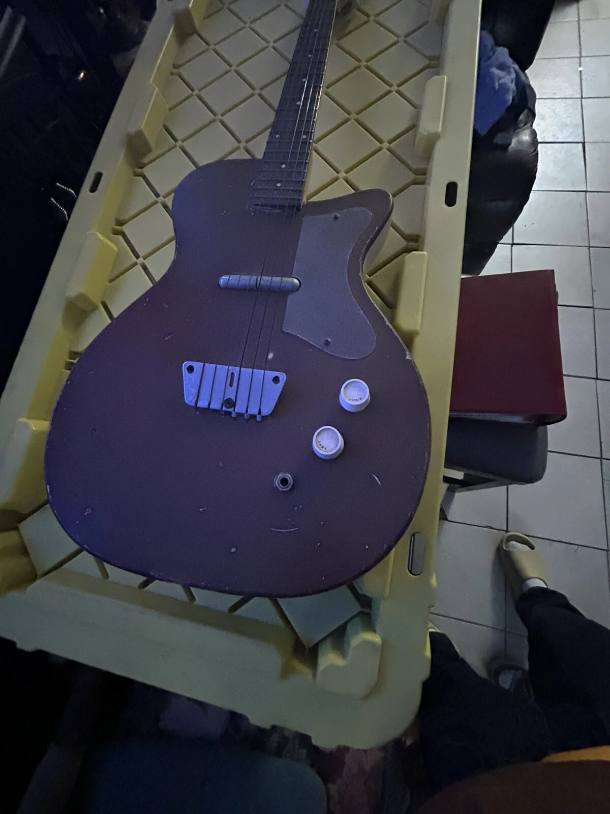 Picture 2 of 6