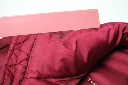 GANT Sport Vest Men's LARGE Red Lightweight Puffer Full Zip Insulated Down Logo - Picture 15 of 15