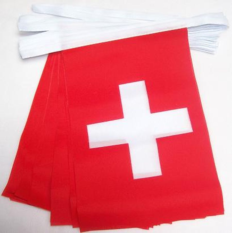 GUIRLANDE DE DRAPEAUX RUSSES AVEC AIGLE - 6 MÈTRES DE FANIONS 21X15 CM - AZ FLAG