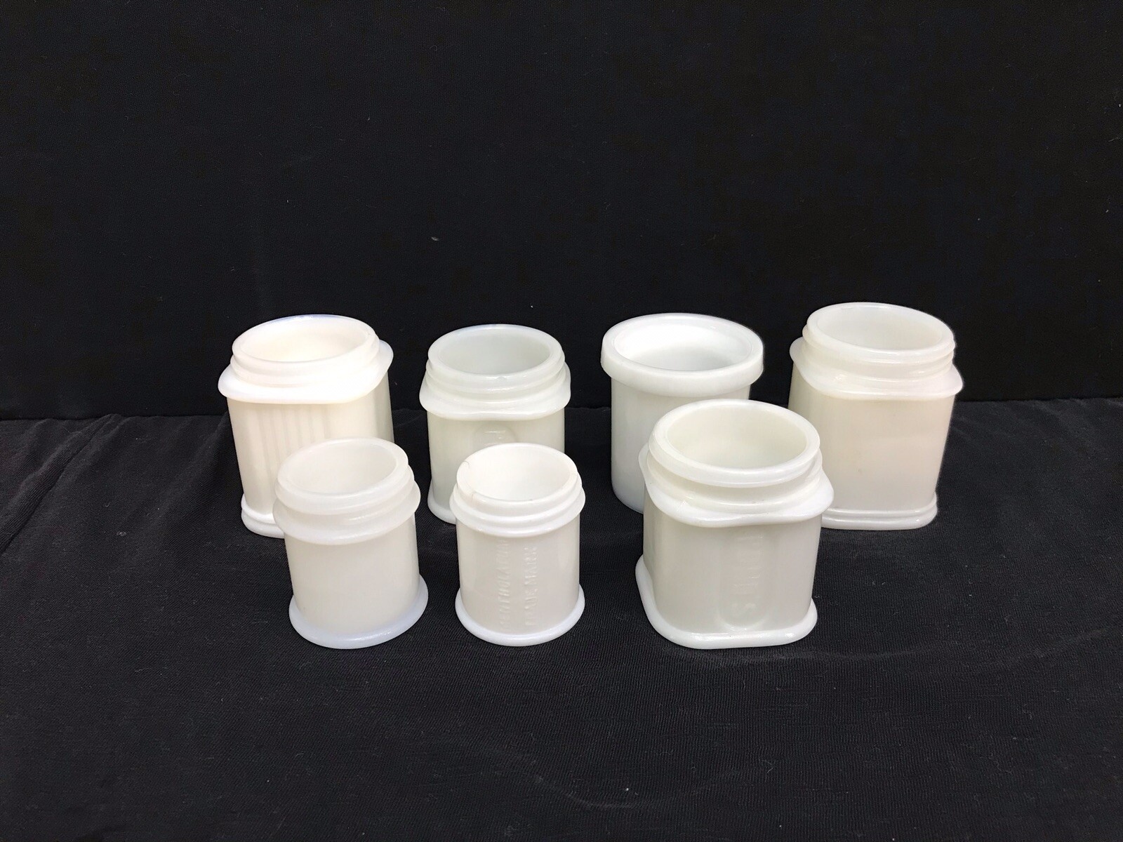 Lote de frascos aphotecarios de vidrio de leche vintage-palmolive-estanque-mentolatum-musterde-