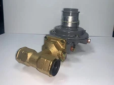 MEC Excela-Flo MEGR-1232T-HBF Twin Stage LP Gas Regulator POL Inlet 1/2 NPT