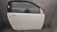 Porte avant et accessoires Toyota IQ