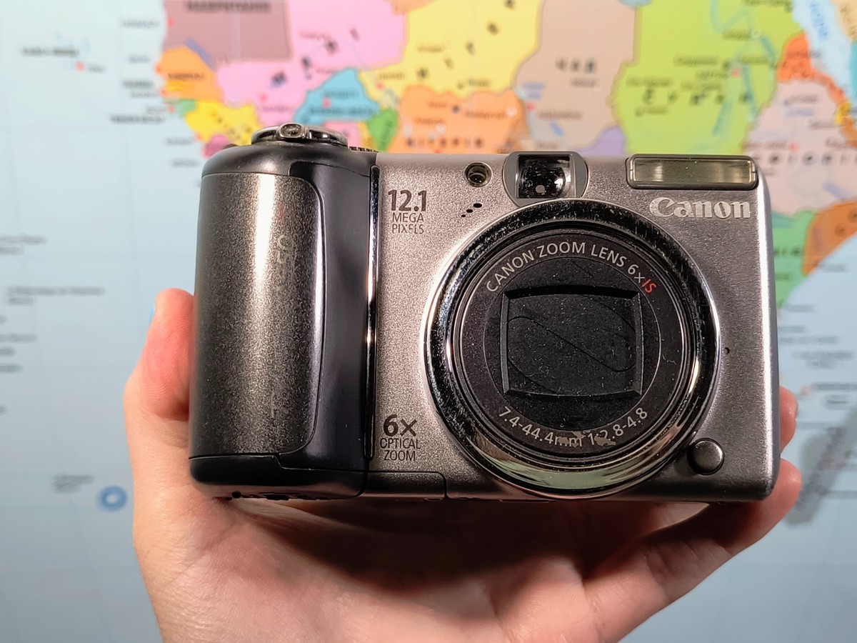 Canon PowerShot A650 IS 12.1MP Digital Camera - Silver