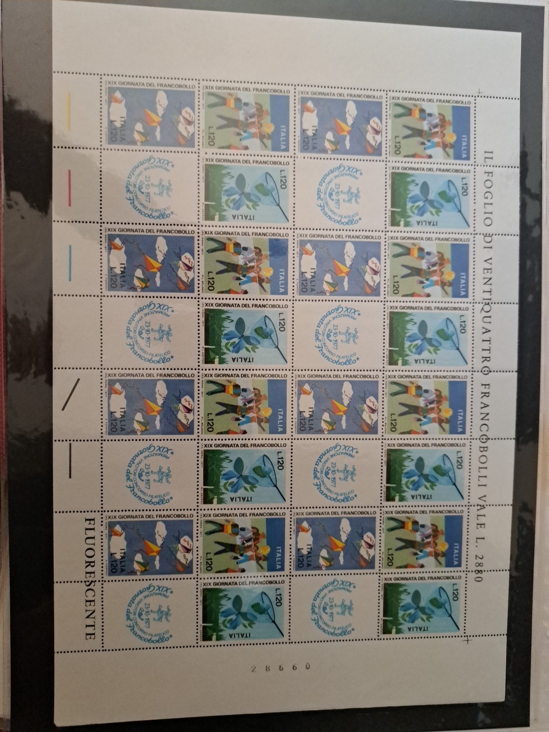 Foto 1 di 2