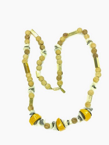 Vintage Kenneth Lane Shell & Wood Beaded Necklace - Picture 16 of 24