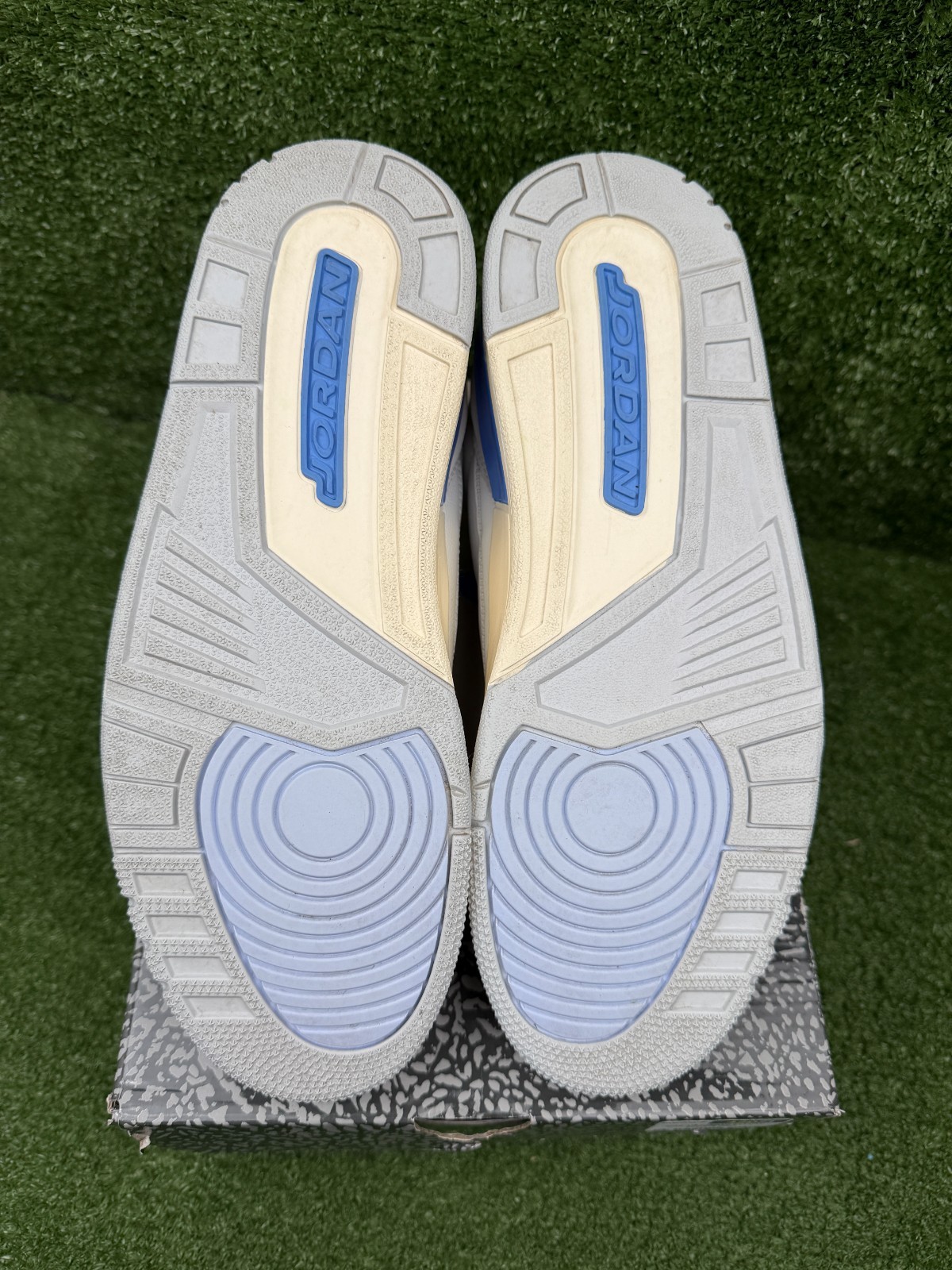 Size 12 - Air Jordan 3 Retro Lucky Shorts thumbnail 8