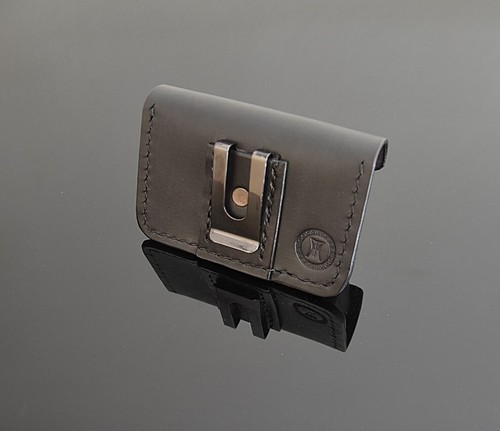 Insulin Pump Leather Belt Case Custom Handmade and Hand Stitched Black - Picture 7 of 8