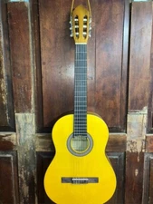 Lucida Full Size Classical Nylon String Acoustic Student Guitar LG-400 4/4