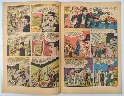 Batman #188 - Picture 2 of 4