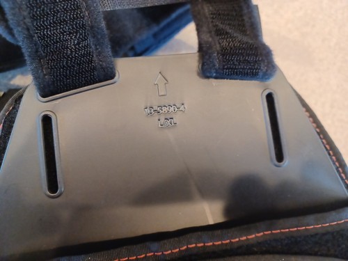 Donjoy 13-5890-4 Rückenstütze mit Schultergurten L/XL verstellbare Brustreha - Bild 5 von 5