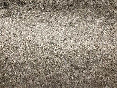 Material de tela de piel sintética súper lujoso LOBO GRIS CLARO - Imagen 3 de 5
