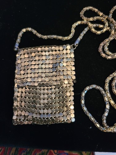 Vintage Mesh Goldtone Small Bag 26 Inch Necklace - Picture 1 of 6